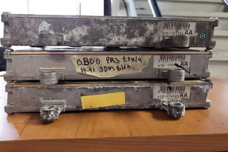 2f470b4e-c98b-442b-8ec8-4dbfa4adbb02.jpeg ECU for B16, B18 and B20 for manual and automatic transmission. - Image 1