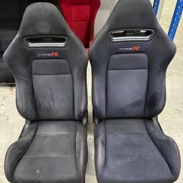 FD2 Type R Black Edition seats with OEM Rails.