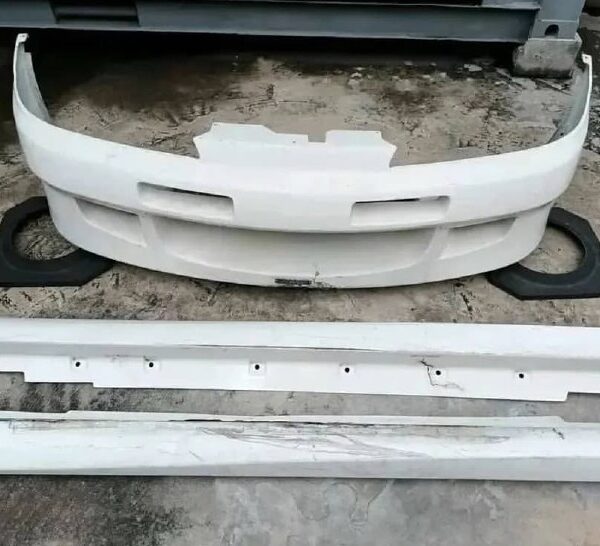 Mugen 94-01 DC2 Front bumper and side skirts