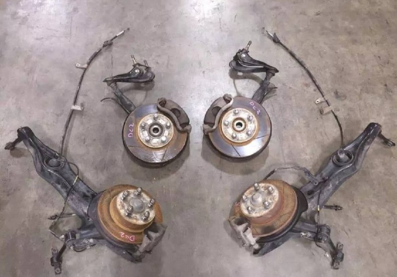 d932aa71-d4e2-4d33-a79f-690232dd2899.jpeg Integra Type R JDM 5 lugs Conversion brakes. Fits: 5X114.3 - Image 1