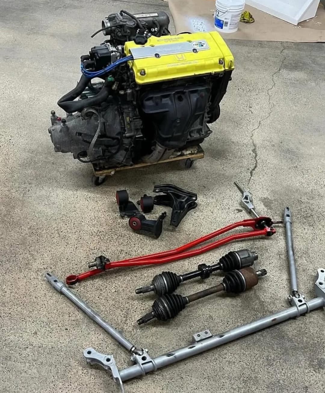 e3f434af-c748-42b6-b016-d4d5a1fb791a.jpeg Complete B16A swap for 88-91 Civic/Crx. Good even compression. - Image 1