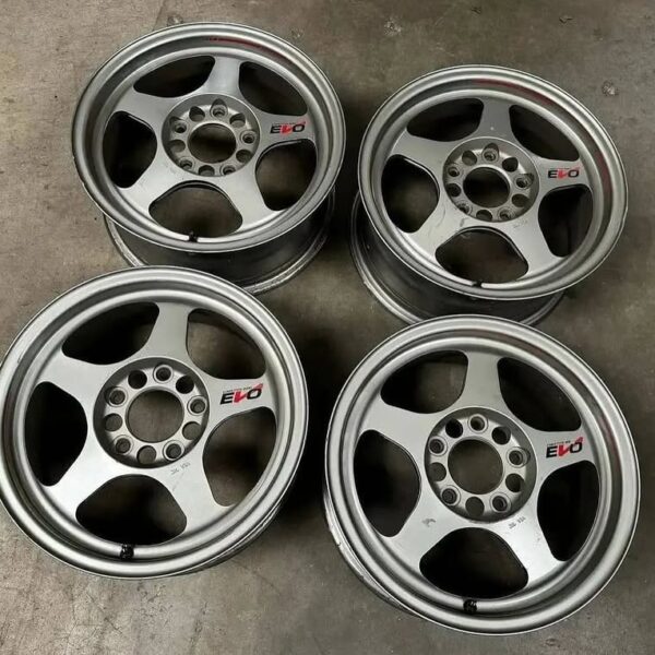 Desmond Regamaster Evo 15x6.5 +45 5x11.43