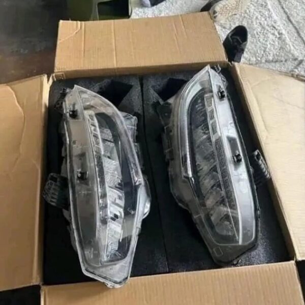 Civic Type R fk8/Fk7 OEM headlights