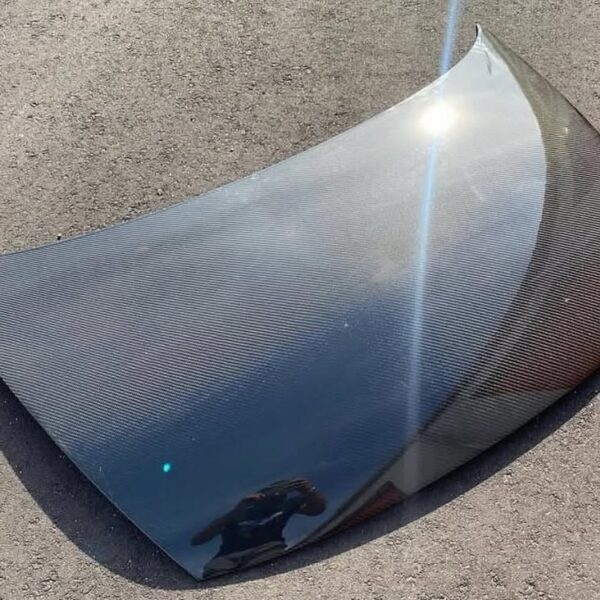 eiborn Carbon fibre hood (sedan).