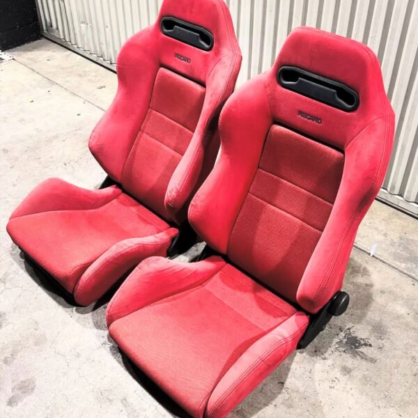 Clean sr3 Recaro seats