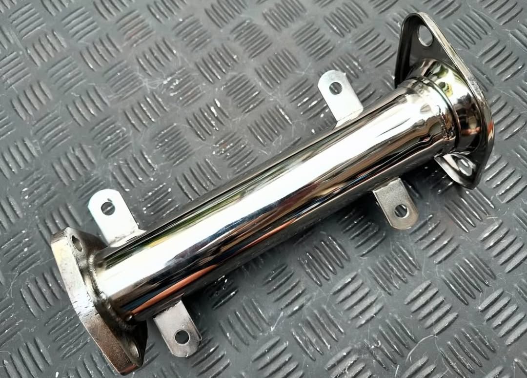 295fc63d-9070-4bd1-974c-87454016c254.jpeg J’s Racing Stainless Test Pipe Fit for DC2 Civic EG EK - Image 1