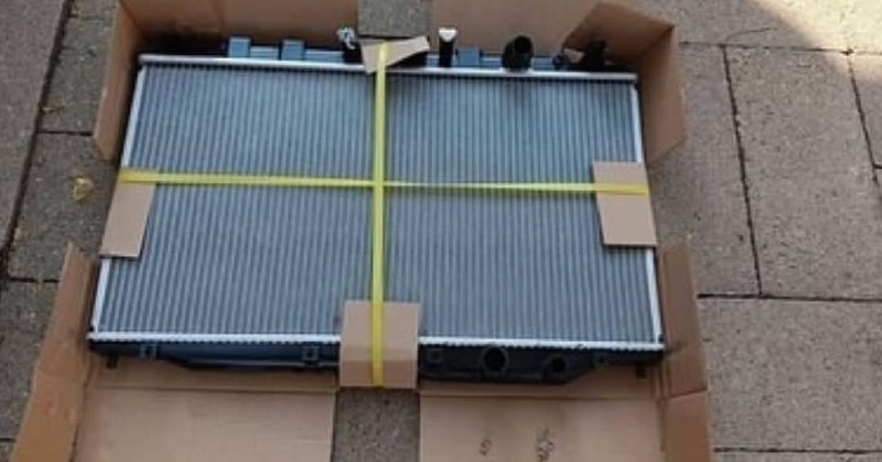 2b30fdc0-5ef0-4d53-a93e-327f3c0965f2.jpeg Brand new Radiator for 2006 Honda Civic. - Image 1