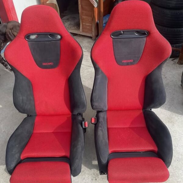 Recaro seats with rails Come out from premier edition type r ep3 civic