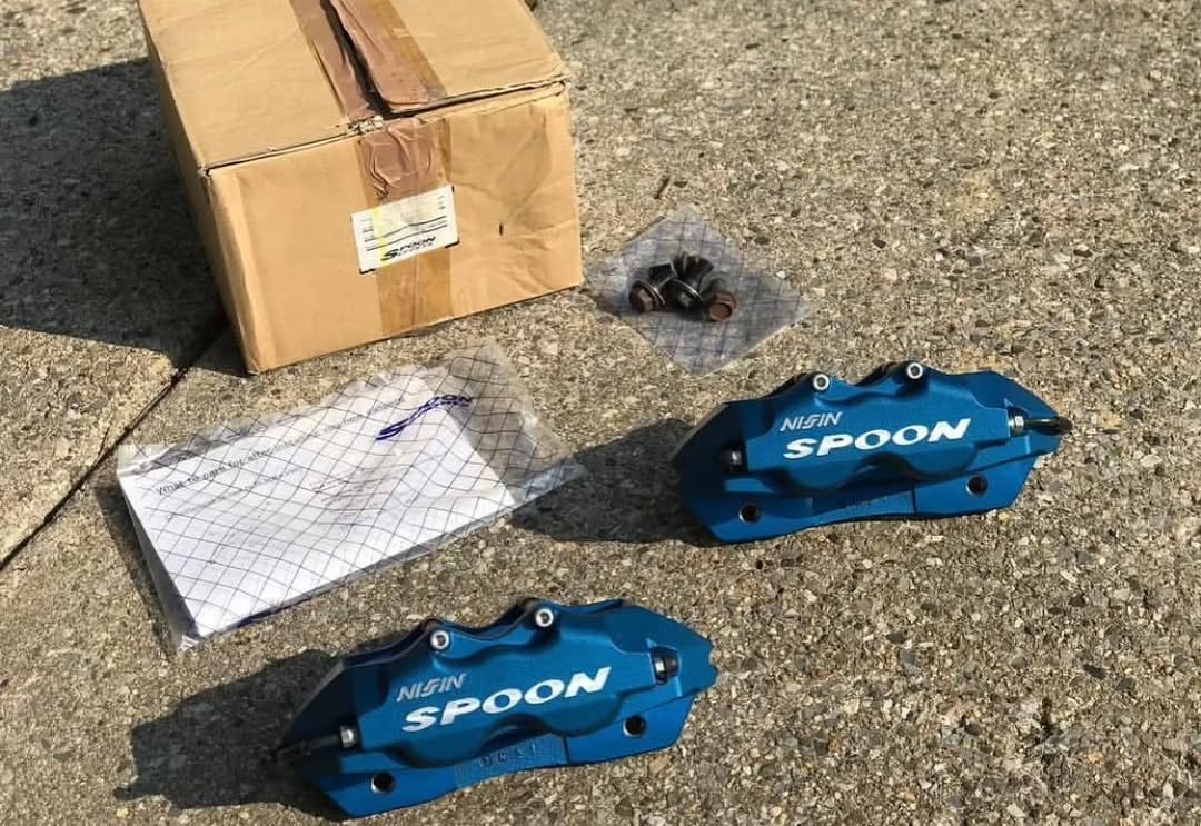 4d73c990-3543-4465-854d-ebbedc02e419.jpeg SPOON Sports Twinblock calipers.....USED - Image 1