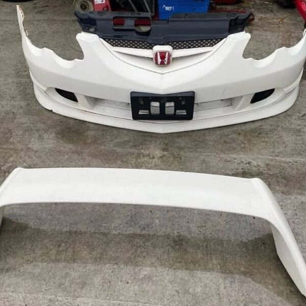 Honda Integra DC5 complete front bumper and Rear wing