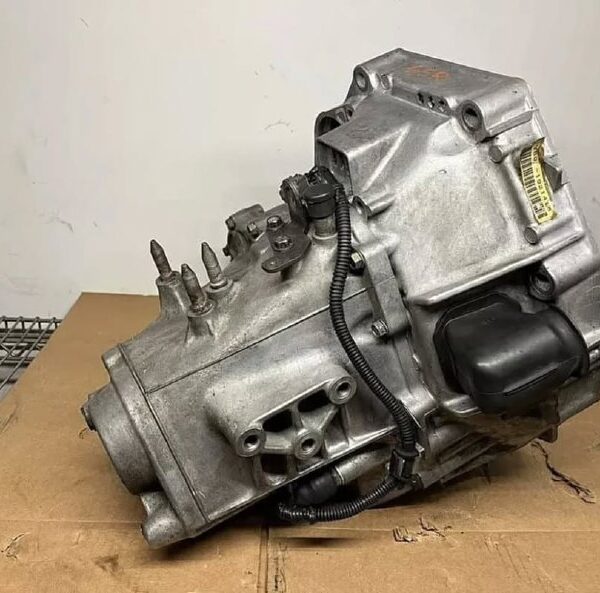 Honda B18 GSR manual transmission. New 1-2 3-4 sliders and synchro springs.