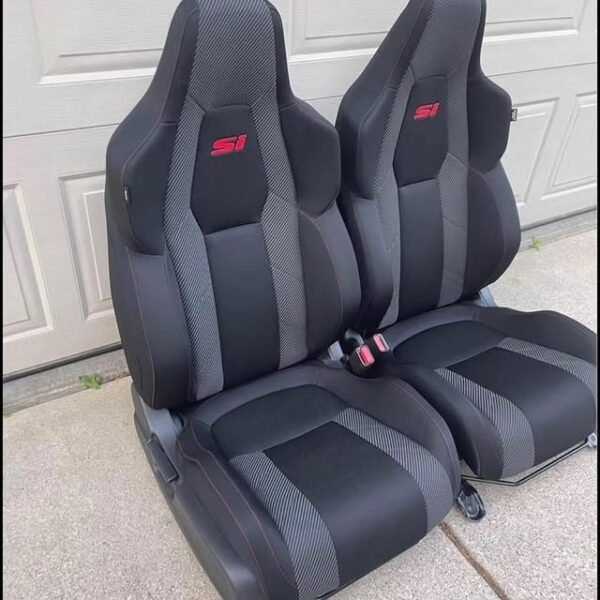 Civic Si front seat