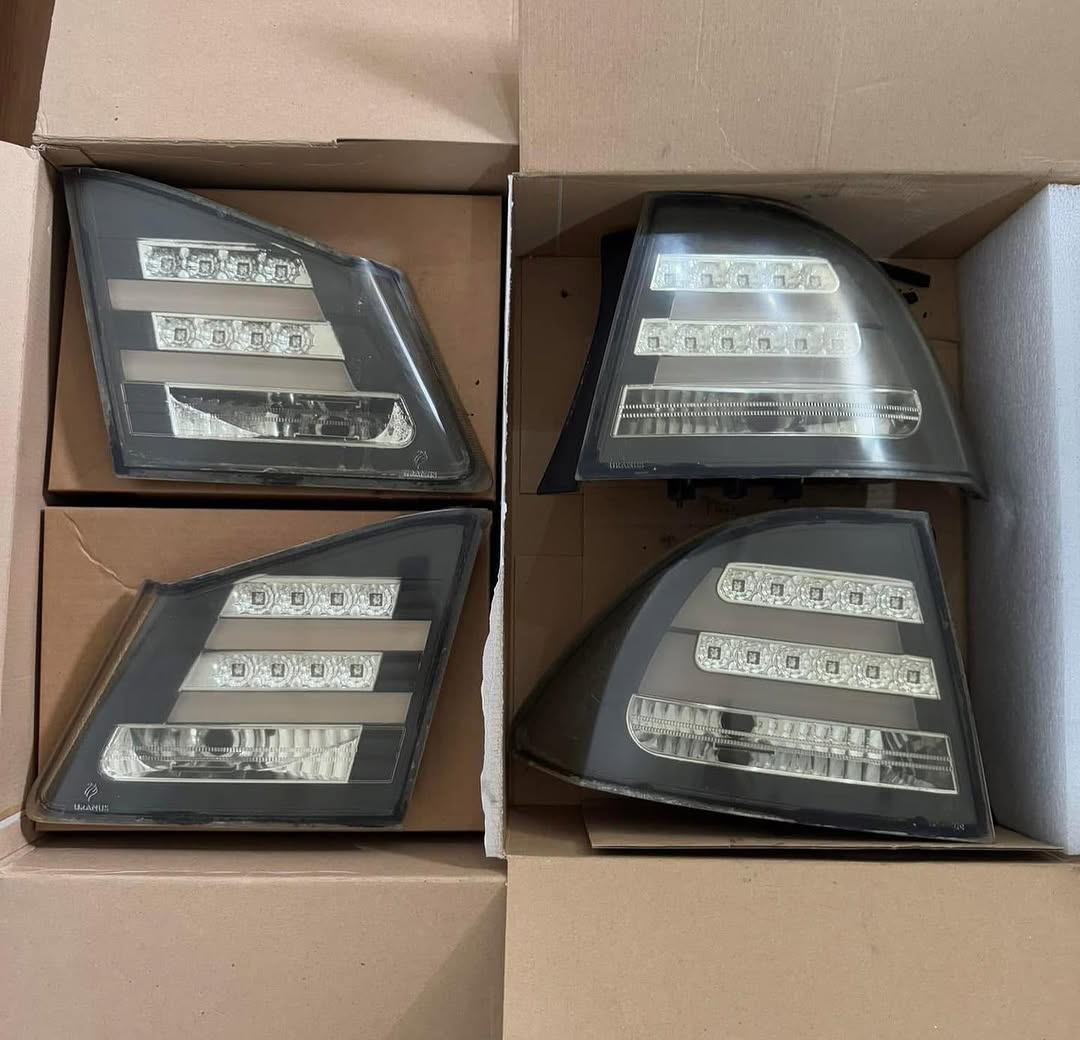 5472181471096730167.jpg Uranus LED Tail Lights for Honda Civic FD 2006-2011 - Image 1