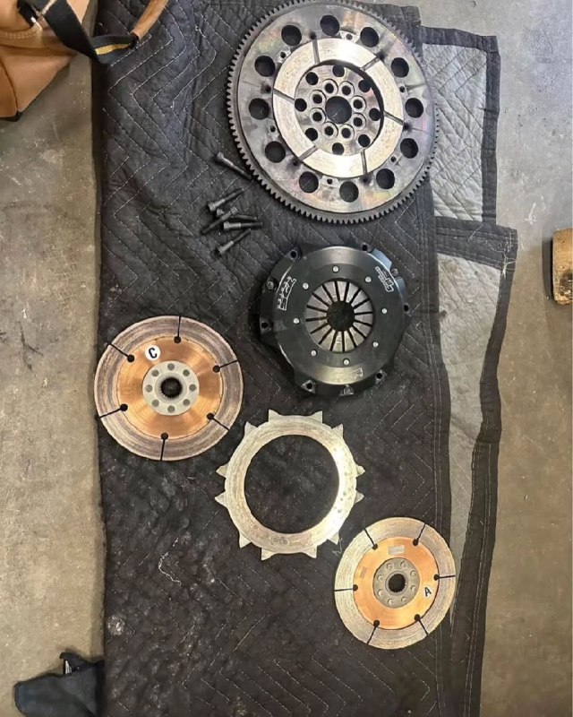 5472181471096730822.jpg Clutch master twin disk 725 k series - Image 1