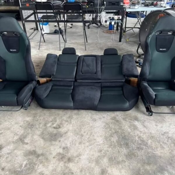 HONDA ACCORD EURO R CL7 (ORIGINAL) RECARO SEAT FOR SALE
