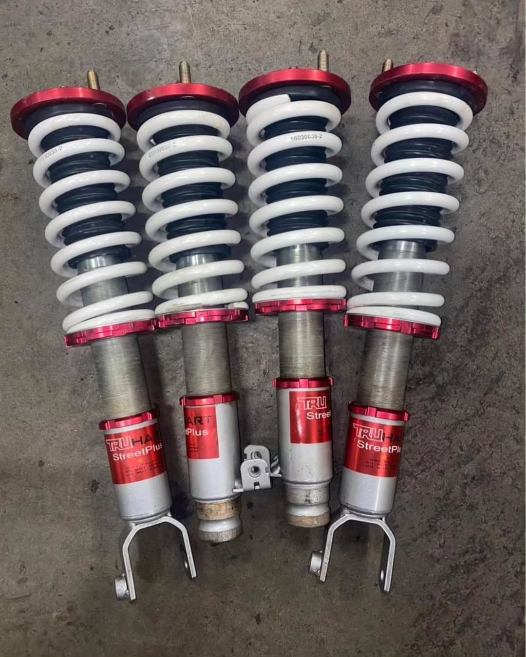 5474433270910413850.jpg Truhart Coilovers Fits 92-00 Civic / 92-01 Integra - Image 1