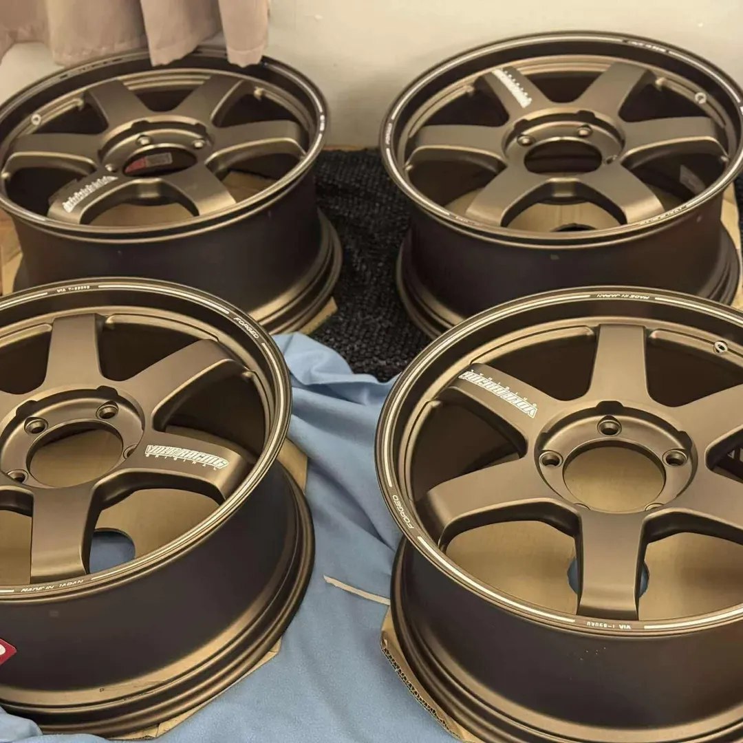 5e2cb235-03a3-4f5f-ae4e-db795b8ce429 Brand new Volk Rays TE37 ultra 20x9.5 offset 55 - Image 1