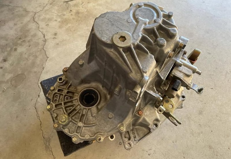 6c637bb3-7396-4002-bce9-dd7ec4d471a3.jpeg DM K20A DC5R 6-speed LSD Transmission (Y2M3) NA & Agile. - Image 1