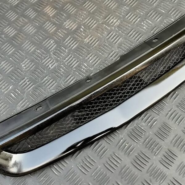 Front Grille EK9 CTR Type R 97 Very good condition