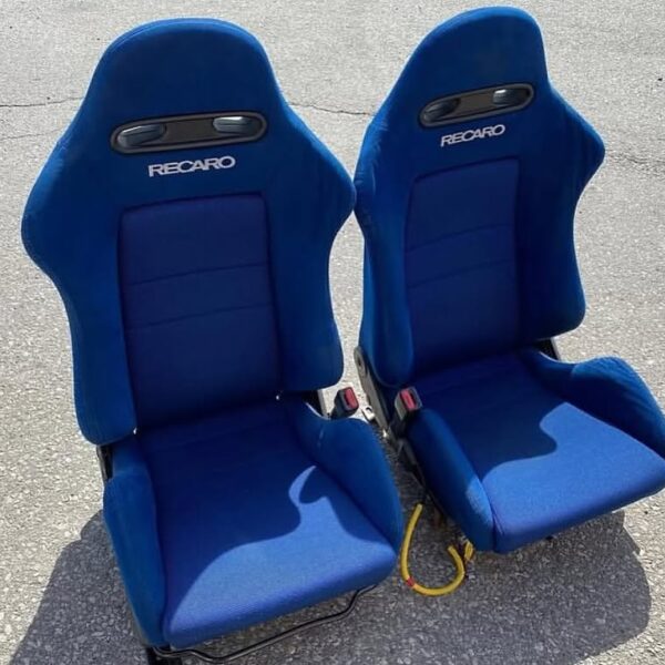 Authentic Blue DC5R Type R Recaro Seats With rails