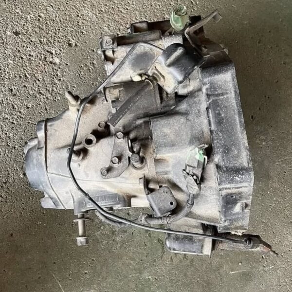 6 spec B18C ITR S80 transmission with LSD.