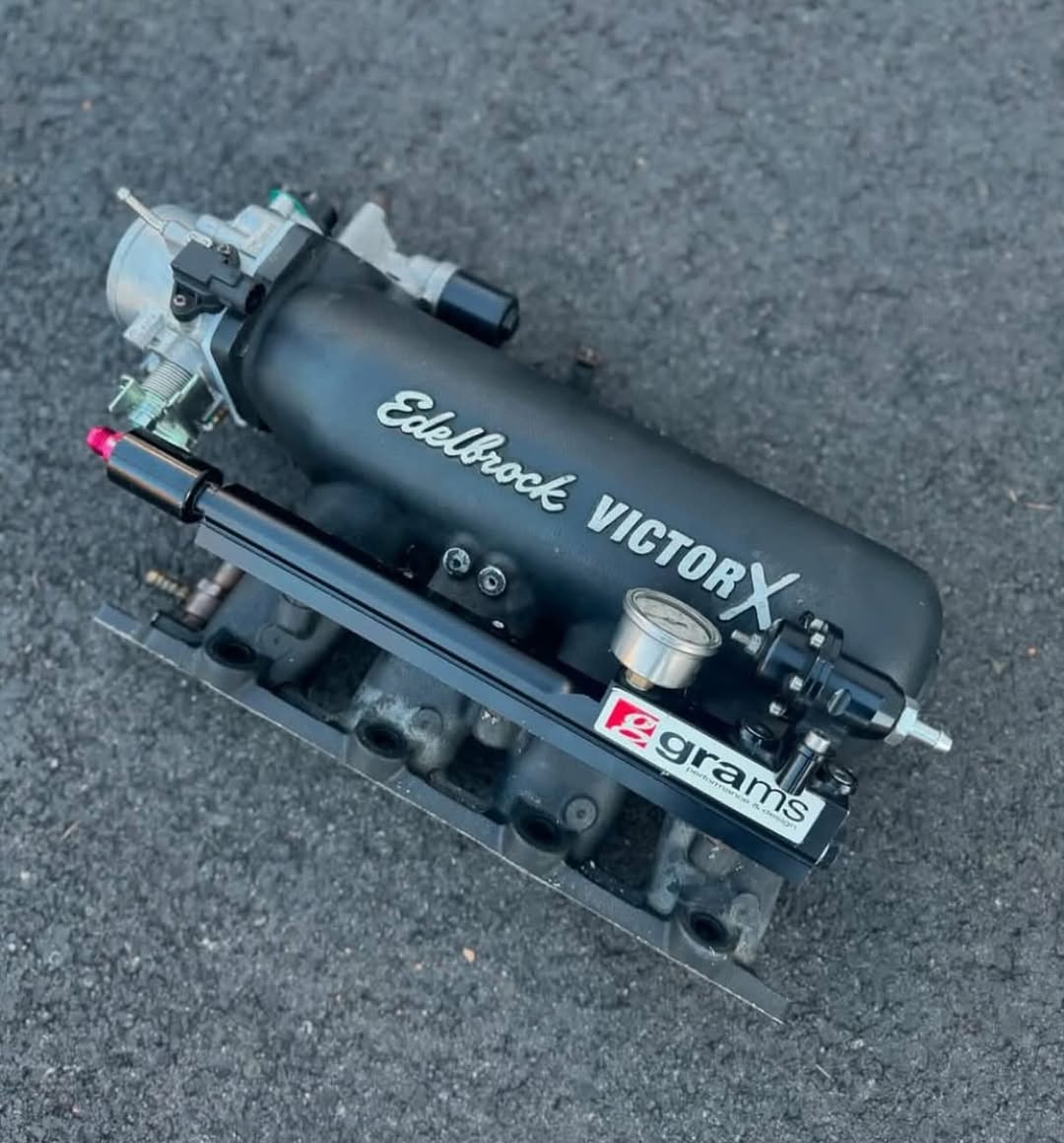 b8ee2ea7-4b74-4ea2-bf3f-68f370edddc1.jpeg Edelbrock Victor X intake manifold GSR Vtec head - Image 1
