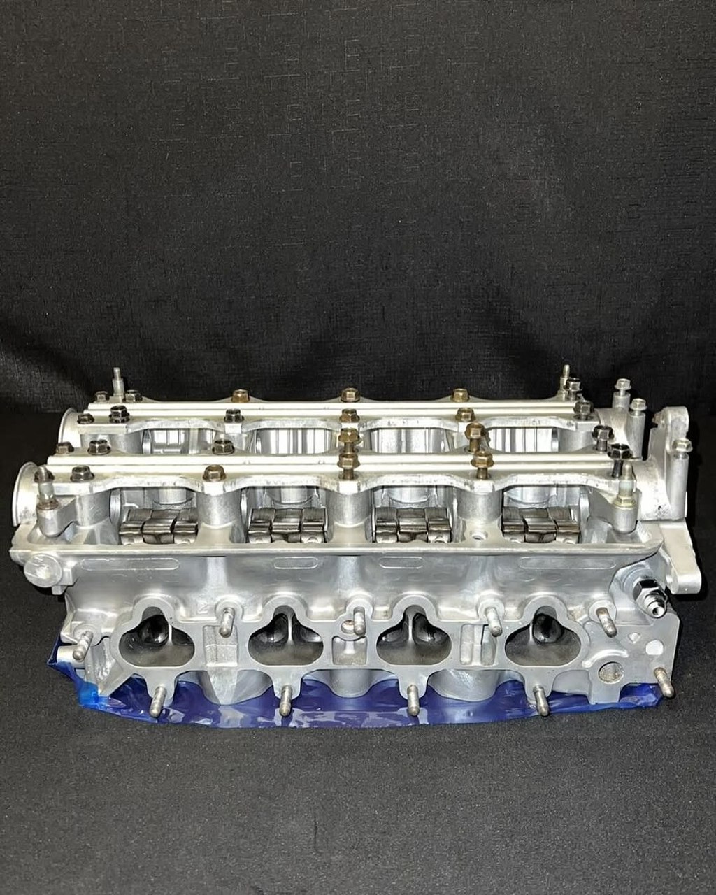 cb92a7db-6873-41f6-bf4d-890d121818fb.jpeg Honda Acura GSR HEAD VTEC DOHC Cylinder Head P72-2 OEM B18C1 1994-2001. - Image 1
