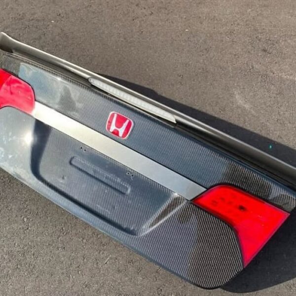 Seiborn carbon fibre 8th Gen civic trunk( Sedan)