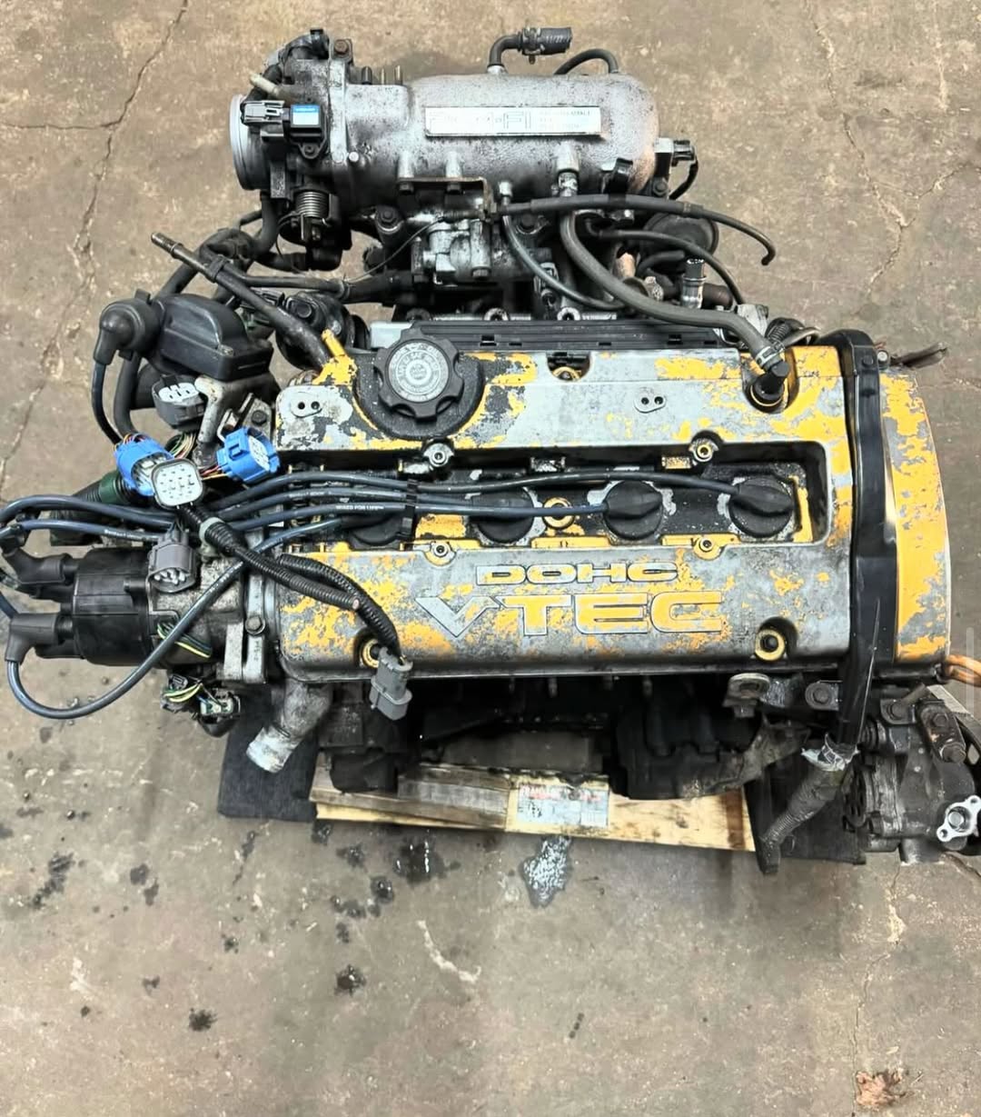 db8a893c-e3c6-4732-b095-17c29842f850.jpeg H22a4 long block Ran smooth when pulled! - Image 1