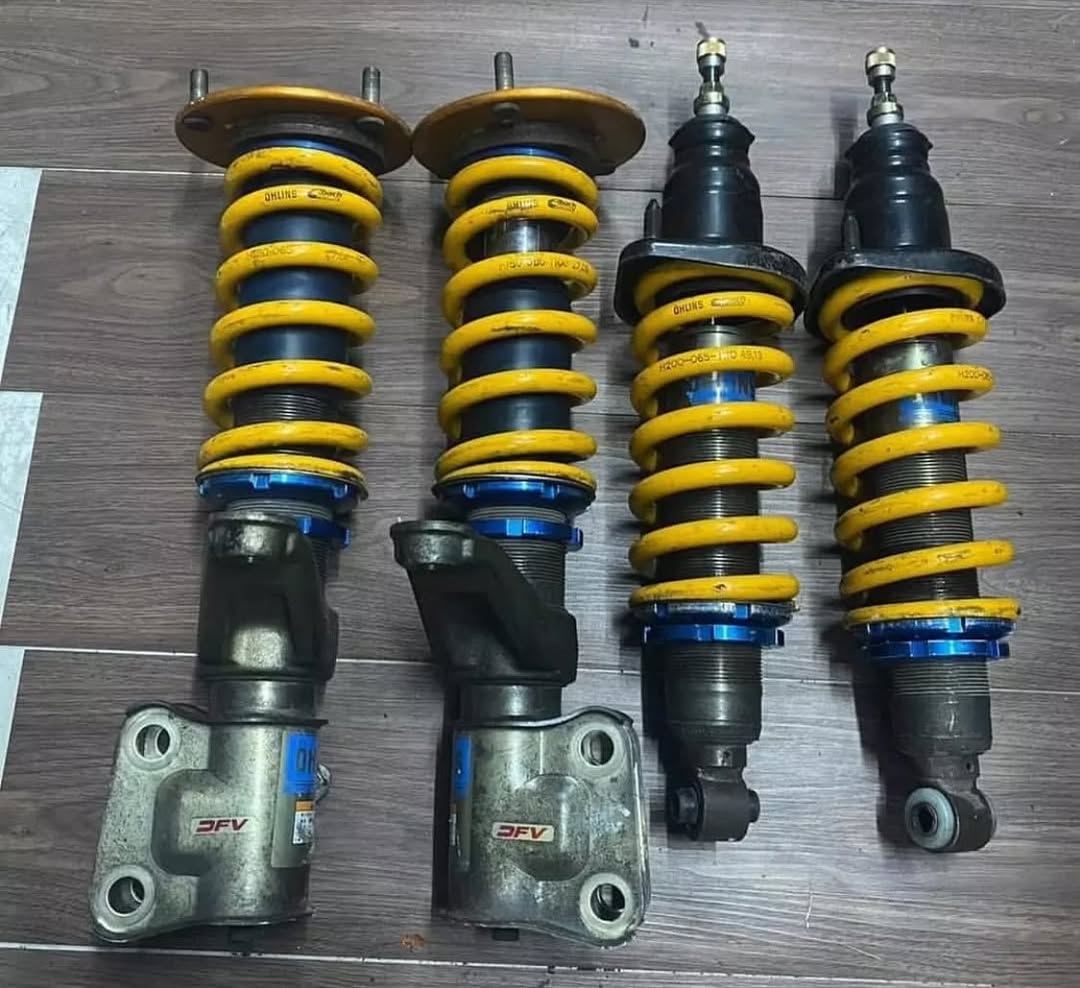 ddfdbd4c-0828-458a-8f16-0e64bfc0b9e9-1.jpeg DC5 Ohlins DFV willing to ship at buyers expense - Image 1