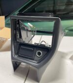 USDM EG black center console.