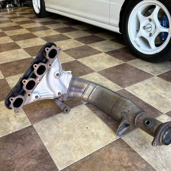 OEM Honda exhaust for JDM 96’ spec de2 Type R.