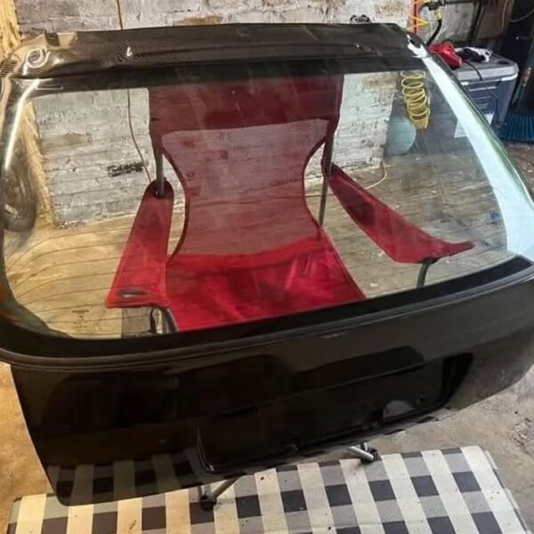 Ek Hatch 96-00 Seibon Carbon Fiber Trunk