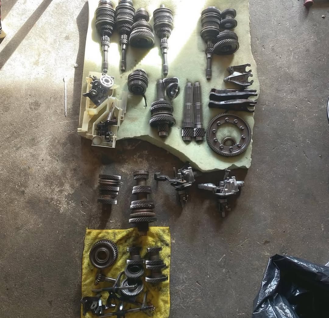 f72f345e-cff8-405a-b69f-588e356b848b.jpeg K Series Transmission Parts - Image 1