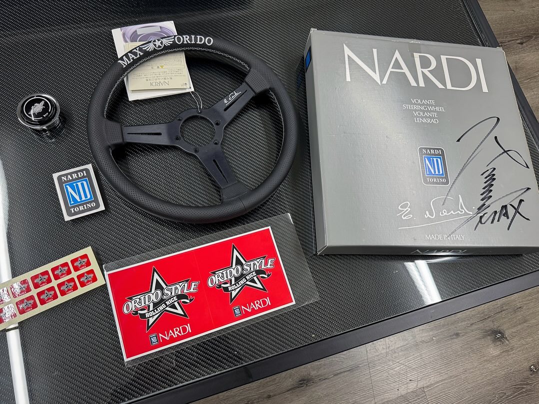 photo_5215688429361296348_y.jpg Brand New Max Orido x Nardi steering wheel Version 1 silver - Image 1
