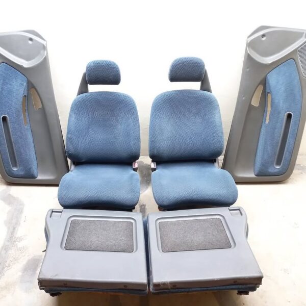 Honda Civic EG6 Interior Front seats, Rear seats and Door panels Blue Fabric with Gray Cover